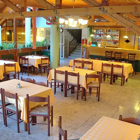 Viking Apart Otel 3*